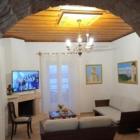 Traditional Stone Villa Olympia Viggla Exterior foto