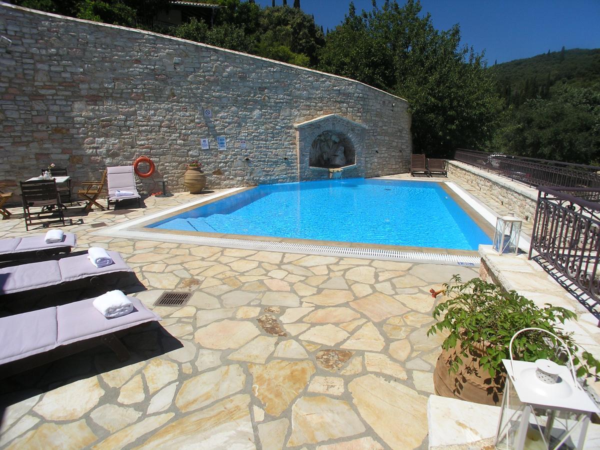 Traditional Stone Villa Olympia Viggla Exterior foto